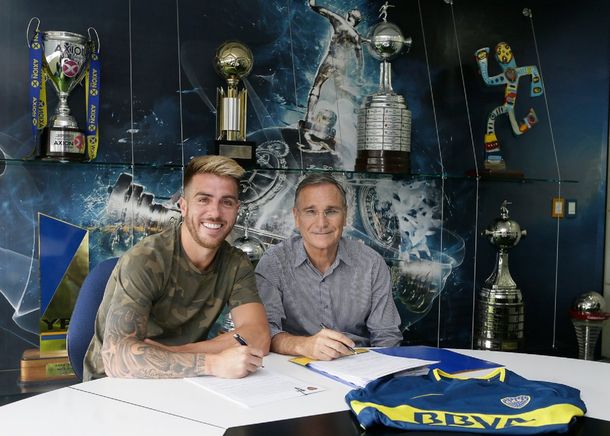 Julio Buffarini firmó su contrato con Boca por tres años y medio.