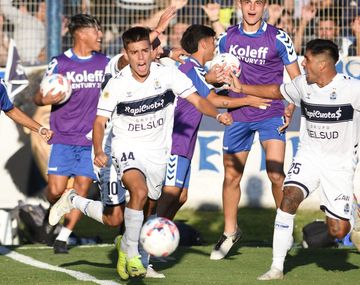 El error de Andújar para el empate agónico de Gimnasia ante Estudiantes