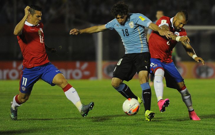 Fuera de control: el relator de Gimnasia y sus furiosas cargadas a Chile