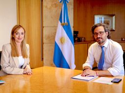 La foto de Santiago Cafiero con Anabel Fernández Sagasti