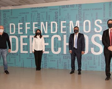 El Gobierno busca acelerar la entrega de netbooks a chicos sin conectividad en la Ciudad