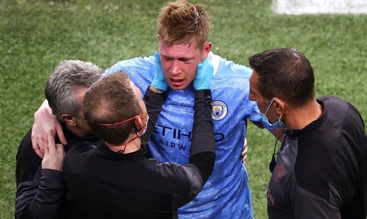 De Bruyne sufrió una doble fractura en el rostro durante la final de la Champions