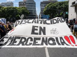 convocan a un cese de actividades y movilizacion frente al ministerio de salud por la crisis en discapacidad convocan a un cese de actividades y movilizacion frente al ministerio de salud por la crisis en discapacidad