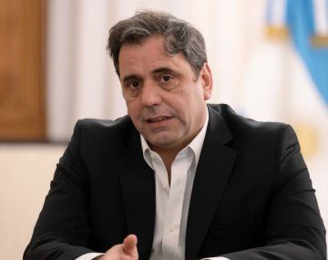 El Gobierno evalúa convocar a extraordinarias para tratar reformas tributaria y laboral