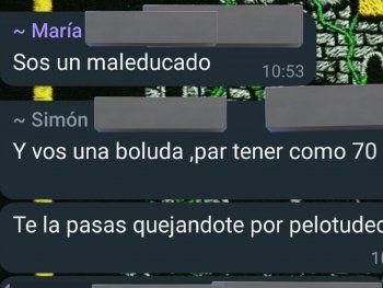 Un sticker desató una feroz pelea en grupo de vecinos y los chats son viral