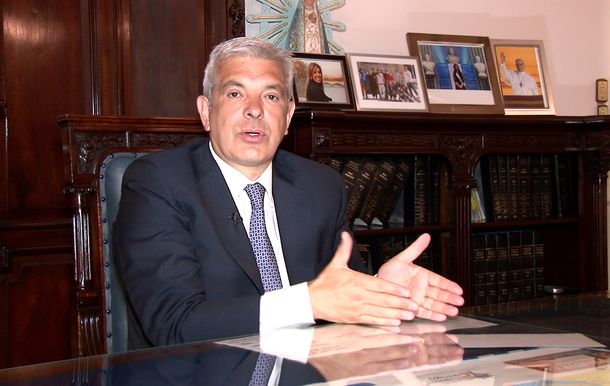 Julián Domínguez advirtió que no se bajará de su precanditatura en la Provincia