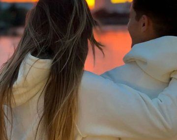 La historia de amor entre Julián Álvarez y Emilia Ferrero