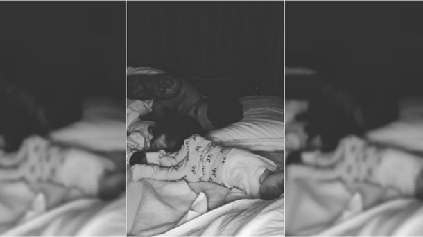 Mauro Icardi haciendo colecho con Isabella y Francesca.&nbsp;