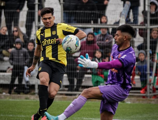 Este fin de semna no habrá partidos de la Primera y Segunda División.