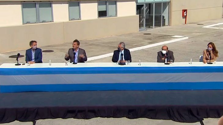 Alberto Fernández: El país no se construye cerrando universidades o con ministros que dejan vencer vacunas