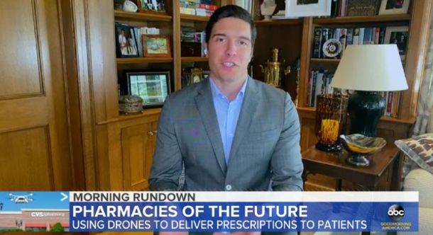 Escrachado en cuarentena: el periodista Will Reeve salió en vivo desde su casa...¡sin pantalones!