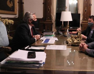 Alberto analizó errores en la facturación en perjuicio de algunos usuarios de luz y gas