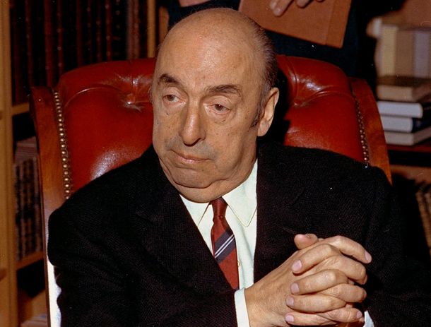 Exhuman los restos de Neruda, tras la pista de la inyección letal