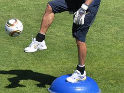 lucchetti dispara: riquelme fue el que echo a falcioni de boca lucchetti dispara: riquelme fue el que echo a falcioni de boca