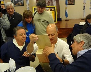 Facundo Moyano criticó a su padre por la foto con Duhalde