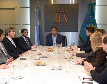 Con un guiño al kirchnerismo