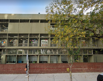 Robaron 45 notebooks de una escuela porteña