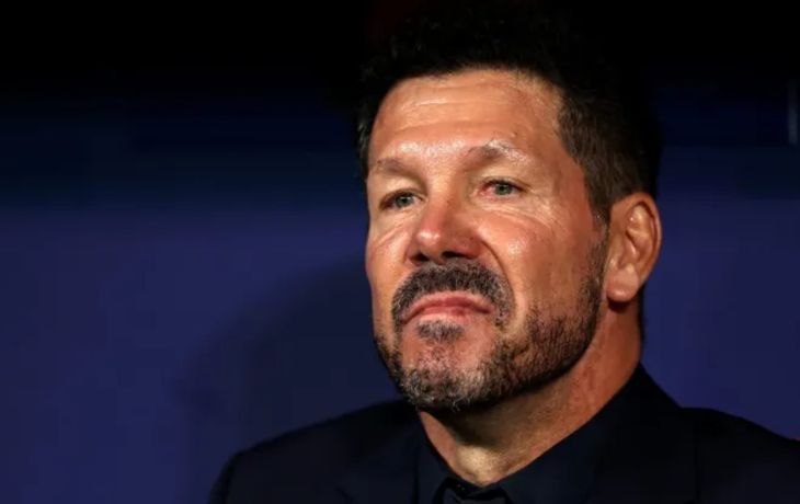 Simeone, todavía dolido por el penal anulado a Julián Álvarez: Ultrajados