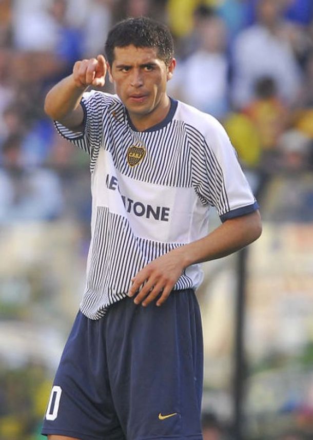 Riquelme-Cansado-Telam