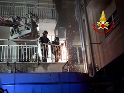 Tres muertos por el incendio en un hospital cerca de Roma