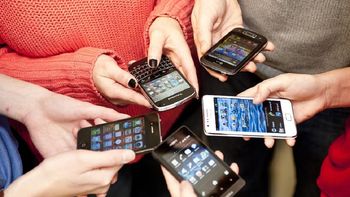 el gobierno intimo a las empresas de telefonia movil a mejorar el servicio y la calidad de atencion el gobierno intimo a las empresas de telefonia movil a mejorar el servicio y la calidad de atencion