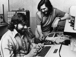 apple cumple 40 anos y la revolucion sigue apple cumple 40 anos y la revolucion sigue