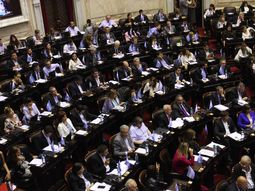 tras casi 20 horas de debate, diputados aprobo el acuerdo con buitres tras casi 20 horas de debate, diputados aprobo el acuerdo con buitres