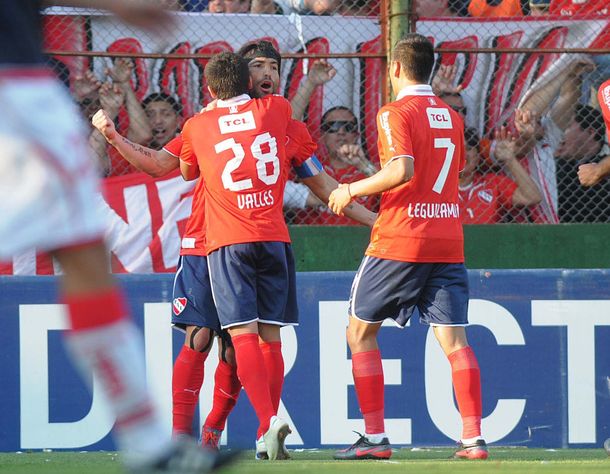 Después de 15 partidos, Independiente volvió al triunfo en el torneo local frente a Unión