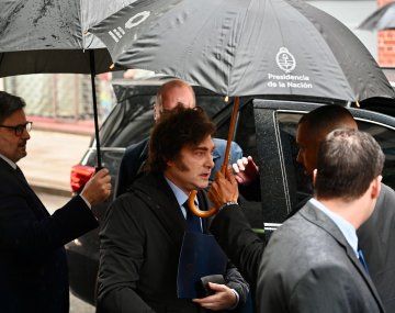 En el acto oficial por el Día del Holocausto