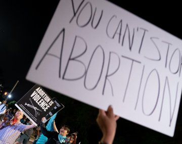 Estados Unidos: la Corte Suprema podría anular un fallo clave para el derecho al aborto