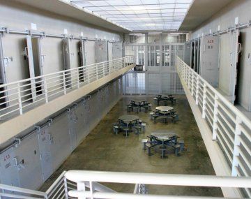 En Santa Fe quieren que los narcos estén presos como el Chapo Guzmán