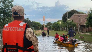 La crecida del río Paraná afectó a vecinos de las zonas ribeñas de Itatí, provincia de Corrientes&nbsp;