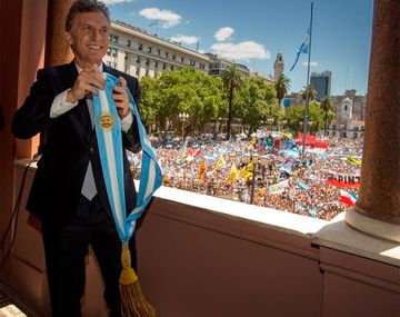 Macri inicia formalmente su Gobierno recibiendo a los ex presidenciales
