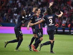 con tantos de lavezzi y di maria, el psg goleo al toulouse y sigue lider con tantos de lavezzi y di maria, el psg goleo al toulouse y sigue lider