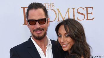 Cornell y Vicky Karayiannis, su segunda esposa y con quien tuvo dos hijos Cornell y Vicky Karayiannis, su segunda esposa y con quien tuvo dos hijos