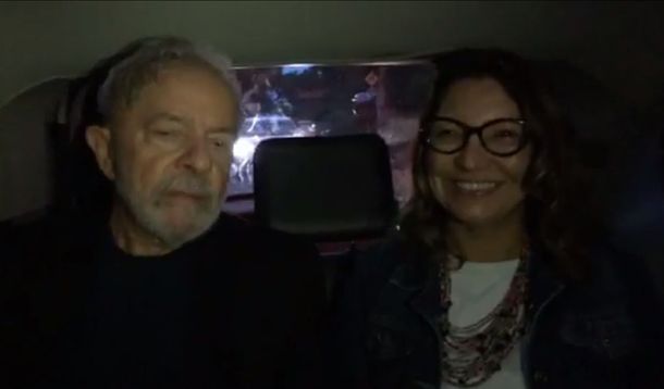 VIDEO: Lula transmitió por Facebook Live sus primeros minutos en libertad