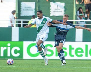 Cómo ver en vivo Gimnasia (LP) vs. Banfield por la Copa de la Liga