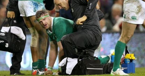 Un escalofriante rodillazo le quebró tres vértebras a un rugbier