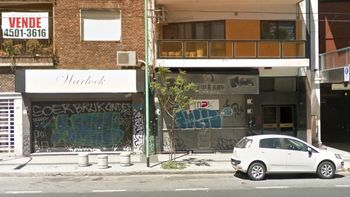 La avenida Córdoba con locales cerrados La avenida Córdoba con locales cerrados