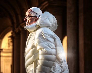 La verdad sobre la campera inflada del Papa Francisco