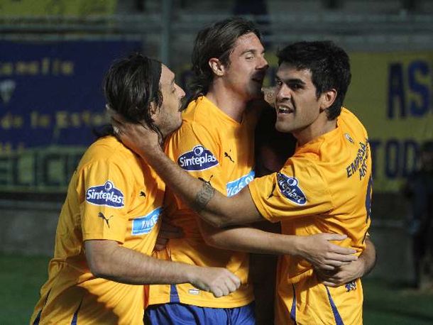 Gol_de_central_58915