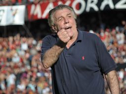 el colon de mostaza se juega el ascenso frente a boca unidos el colon de mostaza se juega el ascenso frente a boca unidos