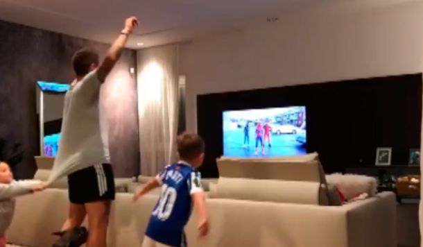 ¿El nuevo Papu Dance? Alejandro Gómez estrenó otro baile que promete ser furor