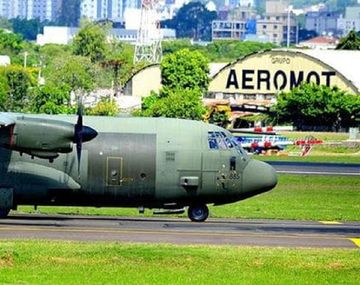Dos aviones volaron de Brasil a Malvinas-&nbsp;www.zh.clicrbs.com.br / Fernando Gomes