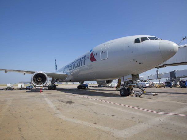 Un vuelo de American Airlines aterrizó de emergencia en el aeropuerto de Ezeiza.