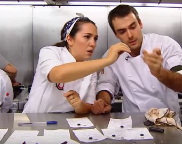 Un pelo en la comida enfureció a Narda Lepes