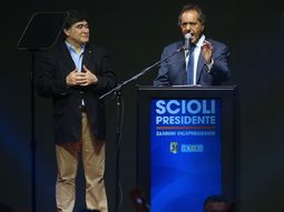 scioli, el primer candidato en hablar: convoco a indecisos e independientes scioli, el primer candidato en hablar: convoco a indecisos e independientes