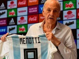 Los clubes del fútbol argentino despidieron a Menotti