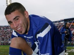 martino quiere a un ex velez para la defensa del barcelona martino quiere a un ex velez para la defensa del barcelona