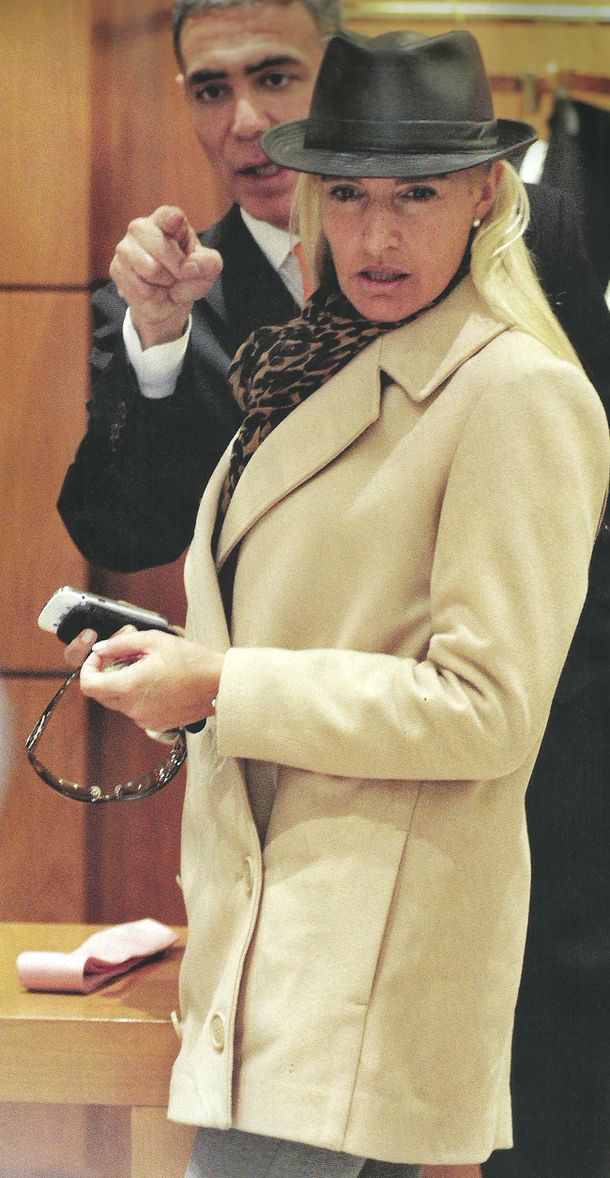 Silvia DAuro, furiosa con Rial por la tapa de una revista